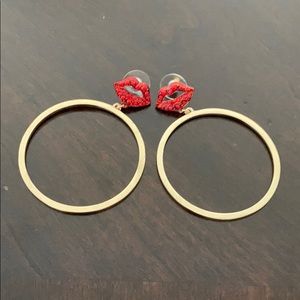 Lip earrings
